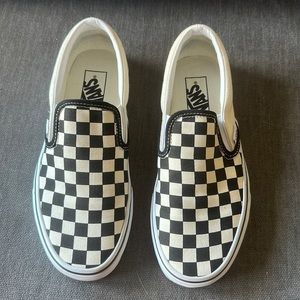 Vans like new checkered slip ons